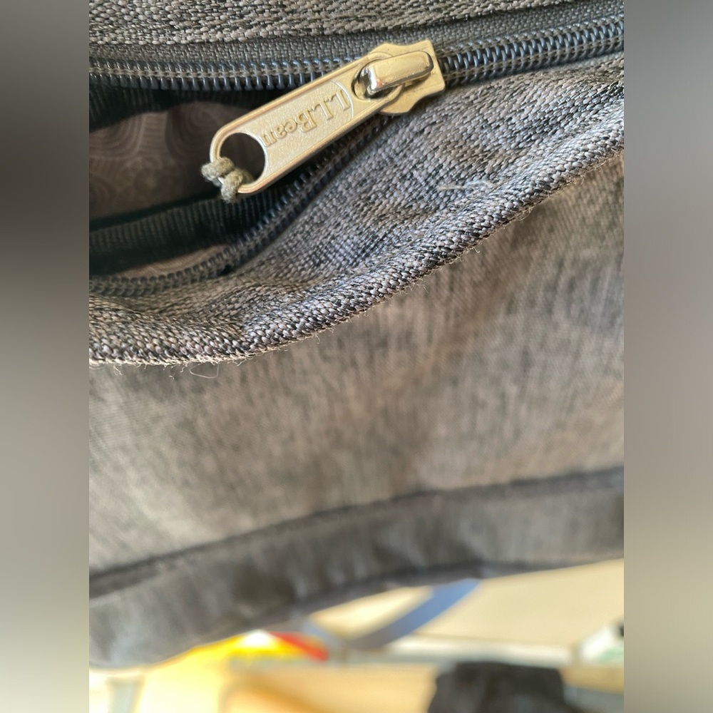L.L. Bean Gray Crossbody Bag - Picture 6 of 8